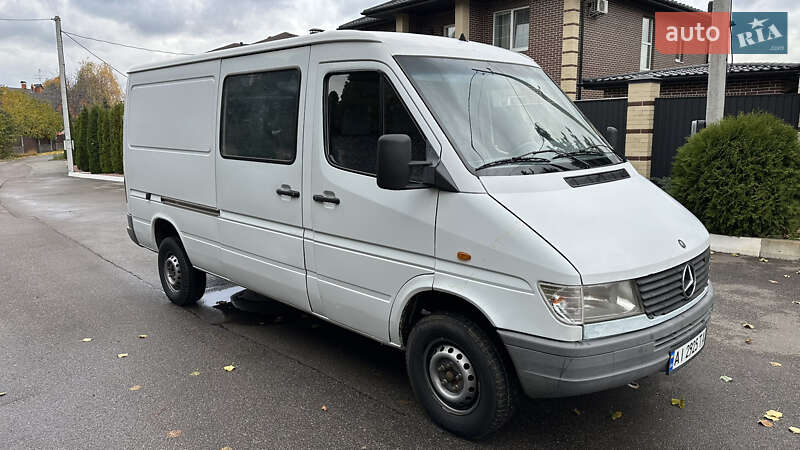 Грузовой фургон Mercedes-Benz Sprinter 1999 в Киеве фото 7 Грузовой фургон Mercedes-Benz Sprinter 1999 в Киеве