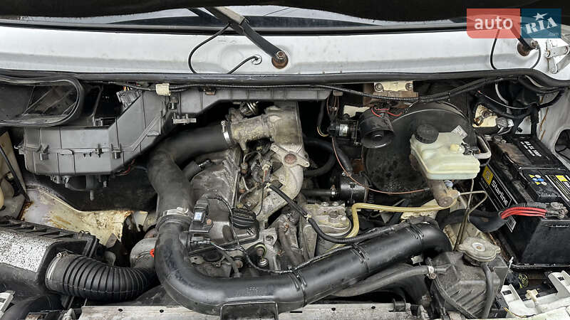 Грузовой фургон Mercedes-Benz Sprinter 1999 в Киеве фото 12 Грузовой фургон Mercedes-Benz Sprinter 1999 в Киеве