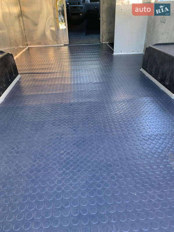 Грузовой фургон Mercedes-Benz Sprinter 2002 в Тернополе