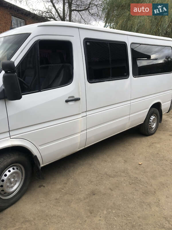 Мікроавтобус Mercedes-Benz Sprinter 2004 в Надвірній фото 8 Мікроавтобус Mercedes-Benz Sprinter 2004 в Надвірній