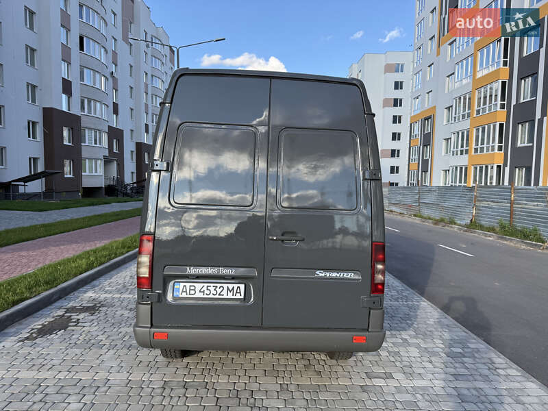 Грузовой фургон Mercedes-Benz Sprinter 2006 в Виннице