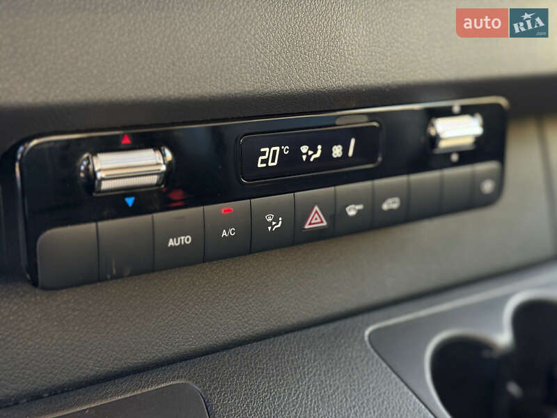 Вантажний фургон Mercedes-Benz Sprinter 2019 в Луцьку фото 23 Вантажний фургон Mercedes-Benz Sprinter 2019 в Луцьку