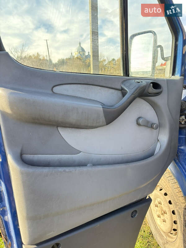 Мікроавтобус Mercedes-Benz Sprinter 2004 в Львові фото 32 Мікроавтобус Mercedes-Benz Sprinter 2004 в Львові