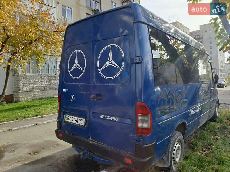 Микроавтобус Mercedes-Benz Sprinter 2001 в Шепетовке фото 7 Микроавтобус Mercedes-Benz Sprinter 2001 в Шепетовке