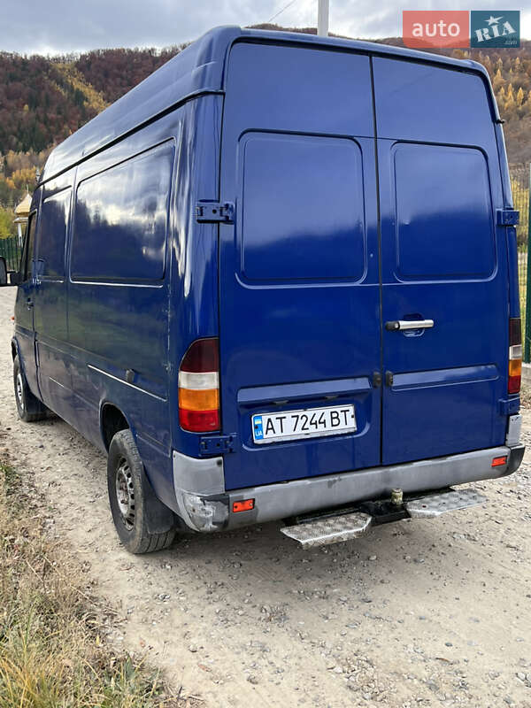 Грузовой фургон Mercedes-Benz Sprinter 1997 в Кутах
