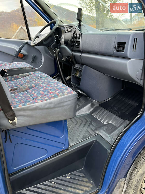 Грузовой фургон Mercedes-Benz Sprinter 1997 в Кутах