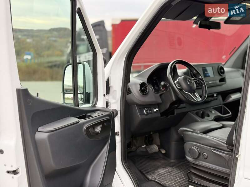 Микроавтобус Mercedes-Benz Sprinter 2021 в Черновцах фото 48 Микроавтобус Mercedes-Benz Sprinter 2021 в Черновцах