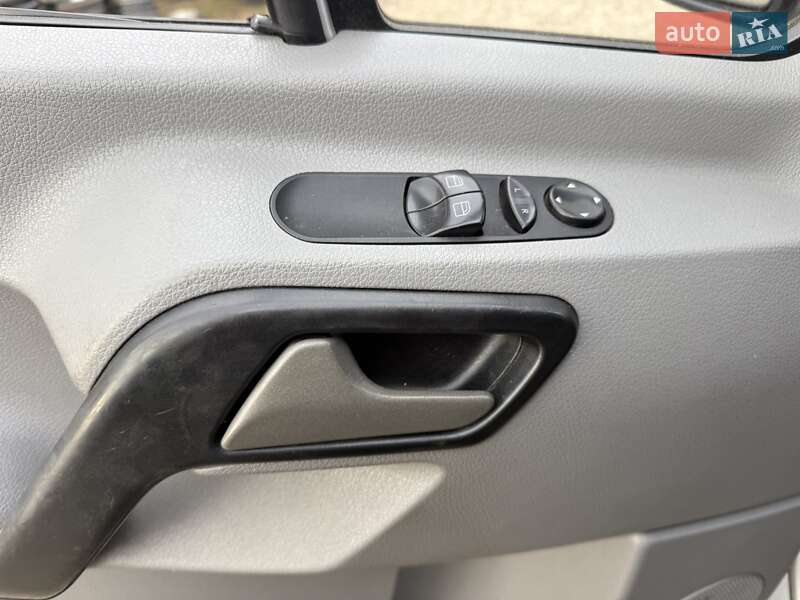 Грузовой фургон Mercedes-Benz Sprinter 2015 в Стрые фото 5 Грузовой фургон Mercedes-Benz Sprinter 2015 в Стрые