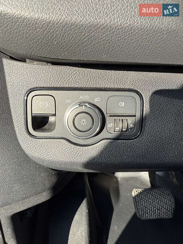 Грузовой фургон Mercedes-Benz Sprinter 2022 в Ровно фото 8 Грузовой фургон Mercedes-Benz Sprinter 2022 в Ровно