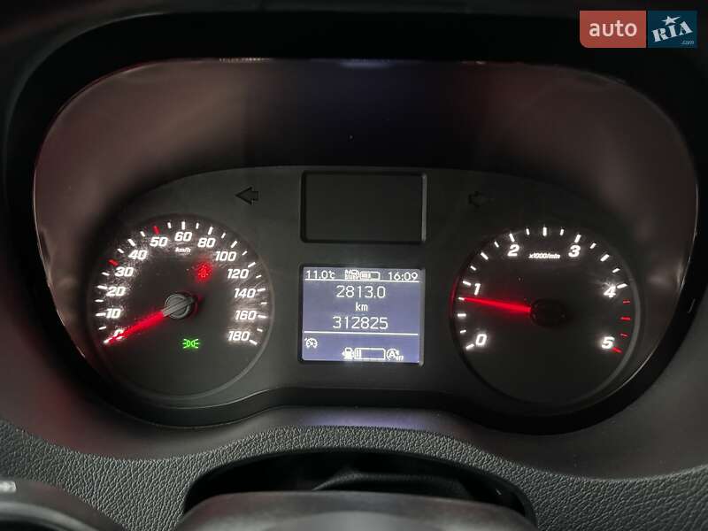 Грузовой фургон Mercedes-Benz Sprinter 2023 в Иршаве фото 36 Грузовой фургон Mercedes-Benz Sprinter 2023 в Иршаве