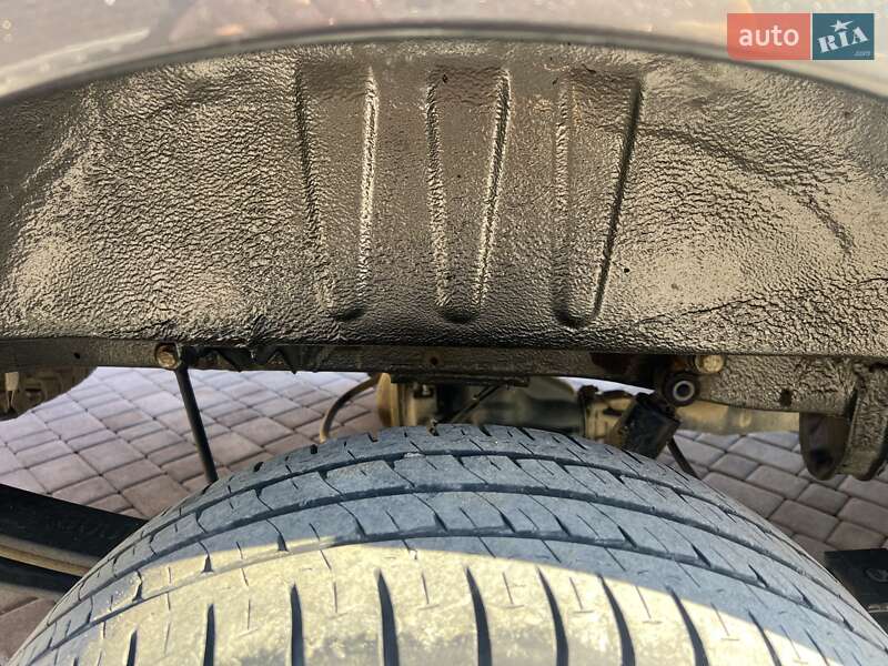 Вантажний фургон Mercedes-Benz Sprinter 2012 в Чернівцях