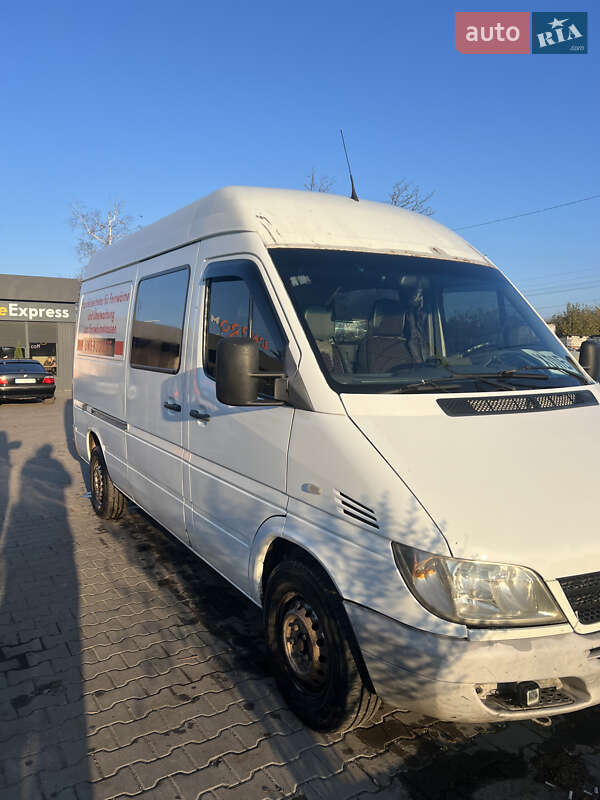 Mercedes-Benz Sprinter 2005 Mercedes-Benz Sprinter 2005