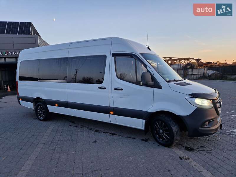 Грузопассажирский фургон Mercedes-Benz Sprinter 2018 в Ивано-Франковске