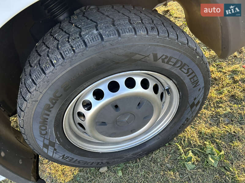 Вантажний фургон Mercedes-Benz Sprinter 2018 в Стрию