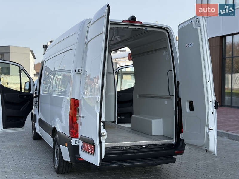 Вантажний фургон Mercedes-Benz Sprinter 2020 в Рівному фото 42 Вантажний фургон Mercedes-Benz Sprinter 2020 в Рівному