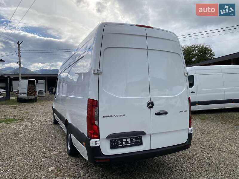Вантажний фургон Mercedes-Benz Sprinter 2020 в Хусті