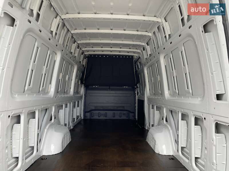 Вантажний фургон Mercedes-Benz Sprinter 2020 в Хусті