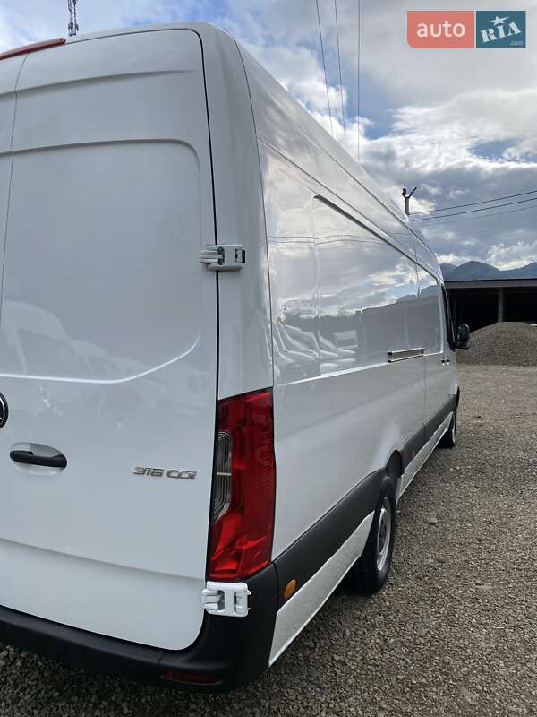 Вантажний фургон Mercedes-Benz Sprinter 2020 в Хусті