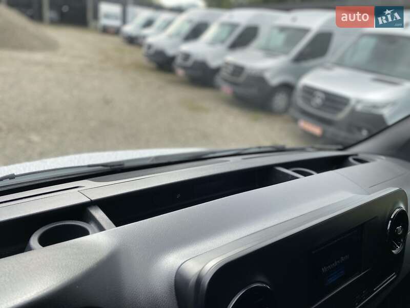 Вантажний фургон Mercedes-Benz Sprinter 2020 в Хусті