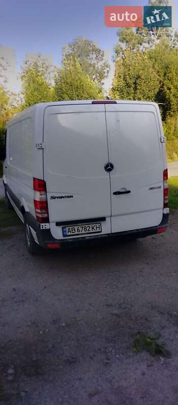 Вантажний фургон Mercedes-Benz Sprinter 2013 в Вінниці