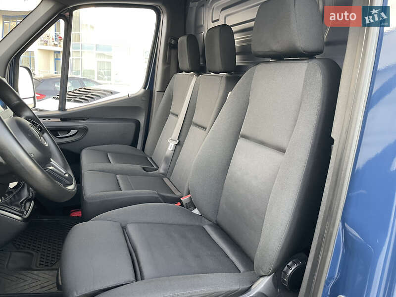 Вантажний фургон Mercedes-Benz Sprinter 2021 в Одесі фото 59 Вантажний фургон Mercedes-Benz Sprinter 2021 в Одесі