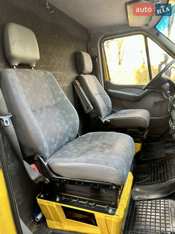 Грузовой фургон Mercedes-Benz Sprinter 2006 в Черновцах