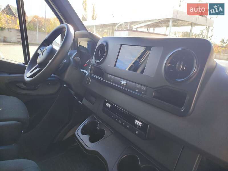 Грузовой фургон Mercedes-Benz Sprinter 2019 в Виннице фото 24 Грузовой фургон Mercedes-Benz Sprinter 2019 в Виннице