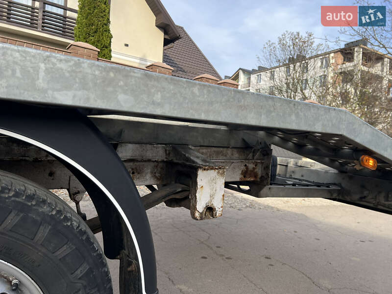 Эвакуатор Mercedes-Benz Sprinter 2003 в Коломые