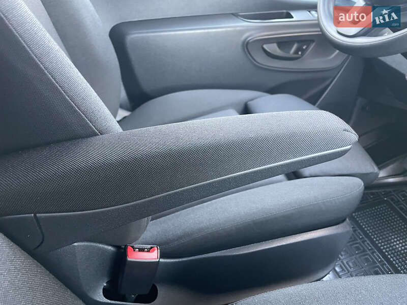 Грузовой фургон Mercedes-Benz Sprinter 2023 в Одессе