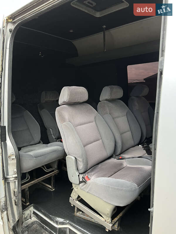 Мінівен Mercedes-Benz Sprinter 2005 в Нововолинську фото 18 Мінівен Mercedes-Benz Sprinter 2005 в Нововолинську