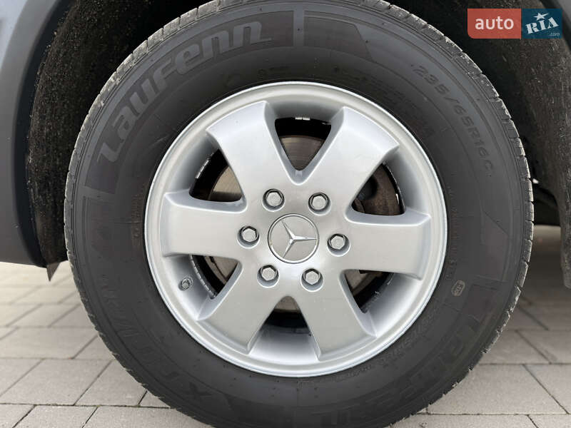 Микроавтобус Mercedes-Benz Sprinter 2016 в Виноградове фото 25 Микроавтобус Mercedes-Benz Sprinter 2016 в Виноградове