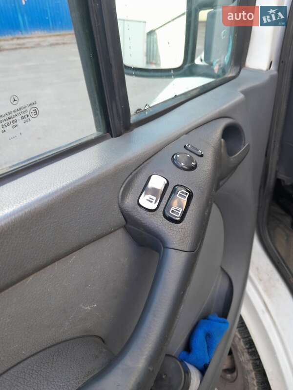 Рефрижератор Mercedes-Benz Sprinter 2001 в Виннице фото 6 Рефрижератор Mercedes-Benz Sprinter 2001 в Виннице