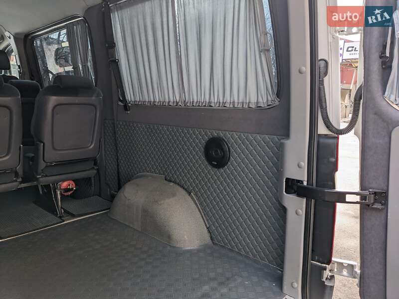 Минивэн Mercedes-Benz Sprinter 2011 в Каменец-Подольском фото 15 Минивэн Mercedes-Benz Sprinter 2011 в Каменец-Подольском