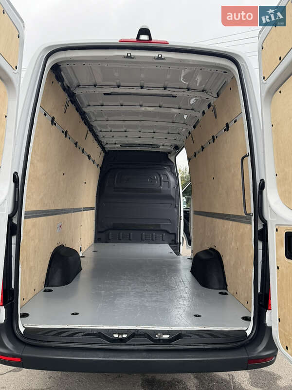 Грузовой фургон Mercedes-Benz Sprinter 2020 в Ровно