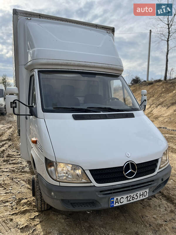 Грузовой фургон Mercedes-Benz Sprinter 2005 в Львове фото 2 Грузовой фургон Mercedes-Benz Sprinter 2005 в Львове