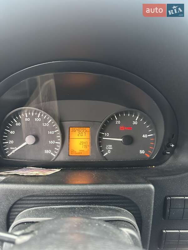 Вантажний фургон Mercedes-Benz Sprinter 2011 в Львові