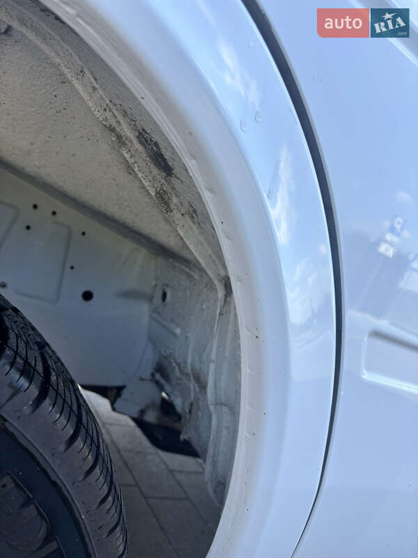 Вантажний фургон Mercedes-Benz Sprinter 2005 в Луцьку