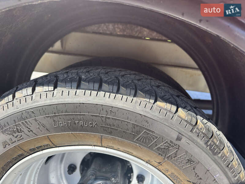 Вантажний фургон Mercedes-Benz Sprinter 2005 в Луцьку