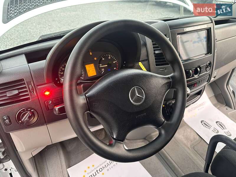 Грузовой фургон Mercedes-Benz Sprinter 2017 в Ровно