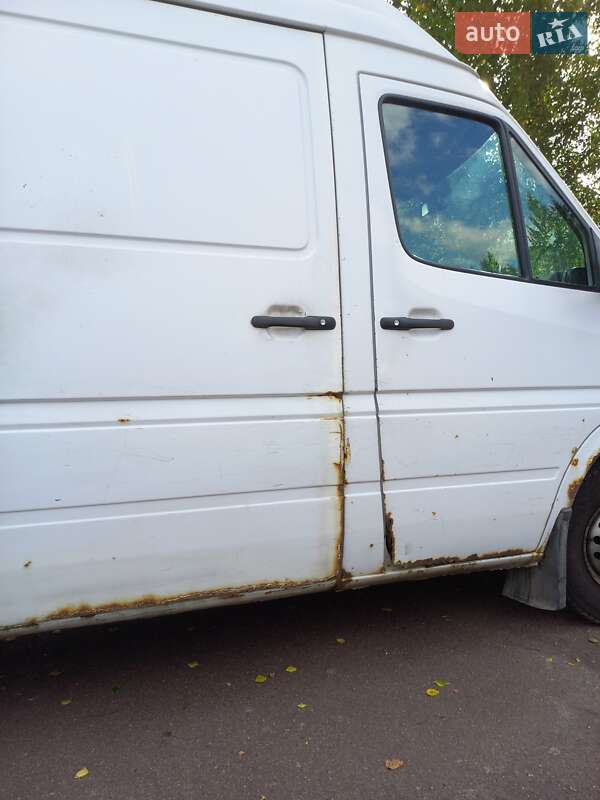 Грузовой фургон Mercedes-Benz Sprinter 2005 в Овруче фото 14 Грузовой фургон Mercedes-Benz Sprinter 2005 в Овруче