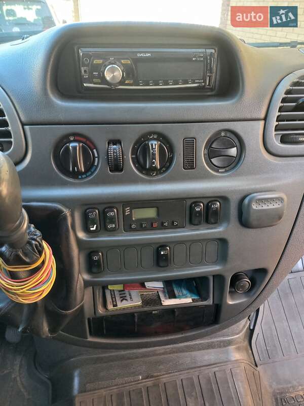 Грузовой фургон Mercedes-Benz Sprinter 2005 в Овруче фото 21 Грузовой фургон Mercedes-Benz Sprinter 2005 в Овруче