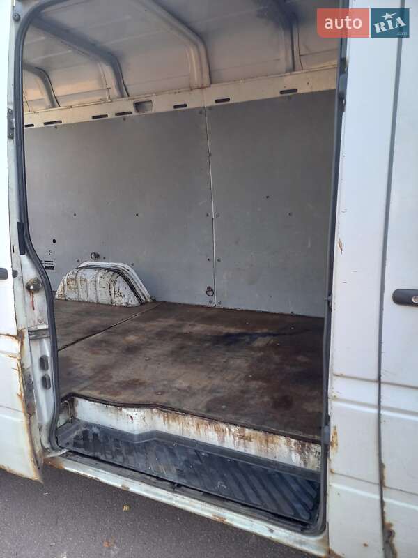 Грузовой фургон Mercedes-Benz Sprinter 2005 в Овруче фото 26 Грузовой фургон Mercedes-Benz Sprinter 2005 в Овруче