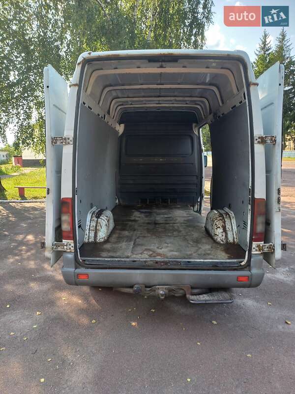 Грузовой фургон Mercedes-Benz Sprinter 2005 в Овруче фото 27 Грузовой фургон Mercedes-Benz Sprinter 2005 в Овруче