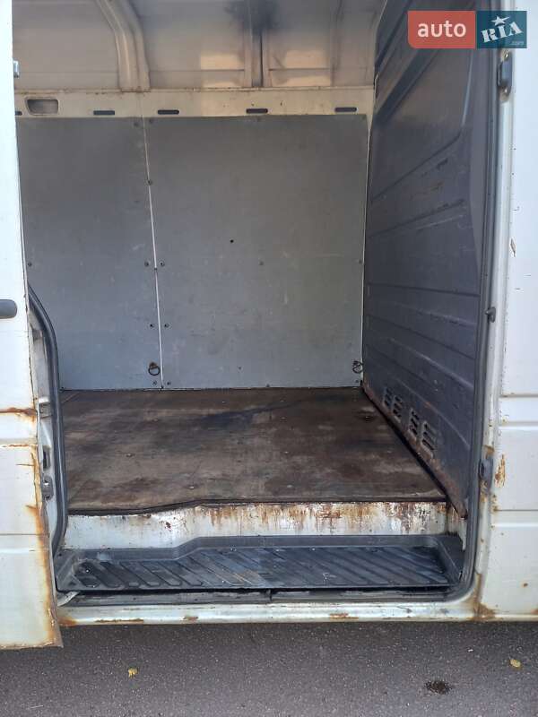 Грузовой фургон Mercedes-Benz Sprinter 2005 в Овруче фото 34 Грузовой фургон Mercedes-Benz Sprinter 2005 в Овруче