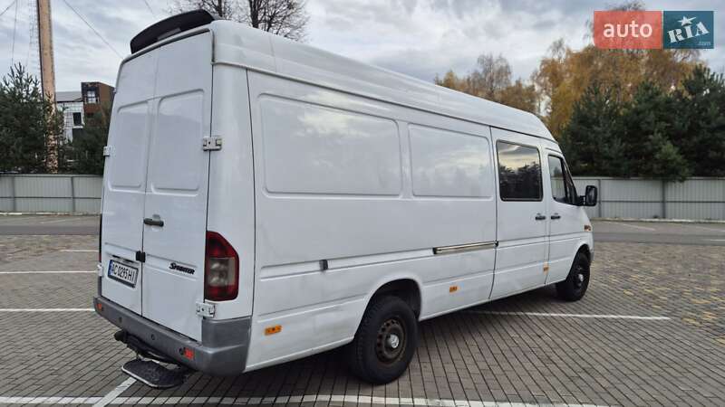 Грузовой фургон Mercedes-Benz Sprinter 2004 в Луцке