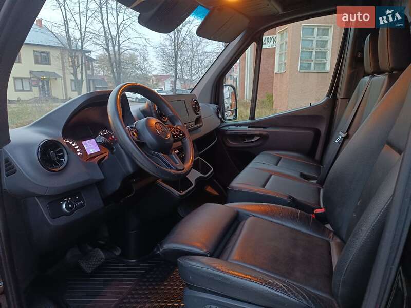 Грузовой фургон Mercedes-Benz Sprinter 2019 в Коломые фото 52 Грузовой фургон Mercedes-Benz Sprinter 2019 в Коломые