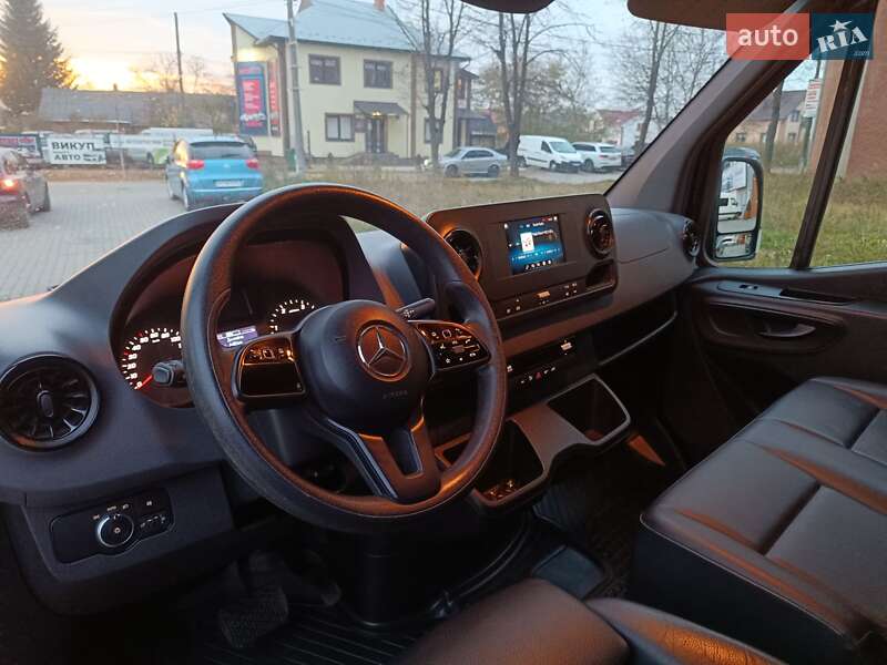 Грузовой фургон Mercedes-Benz Sprinter 2019 в Коломые фото 67 Грузовой фургон Mercedes-Benz Sprinter 2019 в Коломые