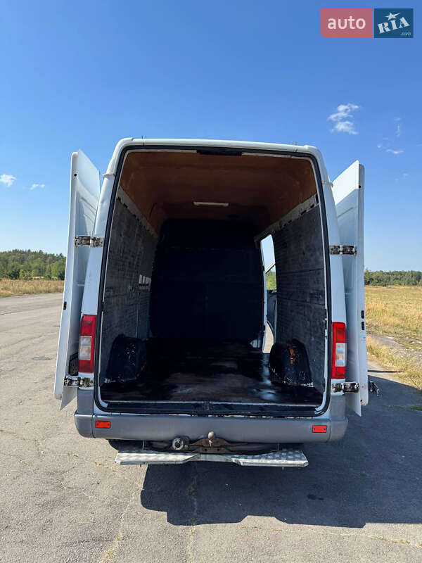 Грузовой фургон Mercedes-Benz Sprinter 2004 в Луцке фото 14 Грузовой фургон Mercedes-Benz Sprinter 2004 в Луцке
