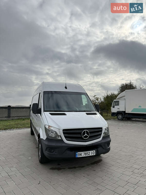Грузовой фургон Mercedes-Benz Sprinter 2018 в Ровно фото 2 Грузовой фургон Mercedes-Benz Sprinter 2018 в Ровно