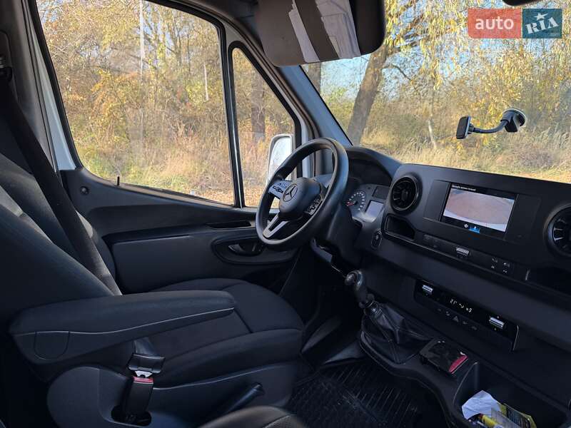 Універсал Mercedes-Benz Sprinter 2019 в Львові фото 19 Універсал Mercedes-Benz Sprinter 2019 в Львові